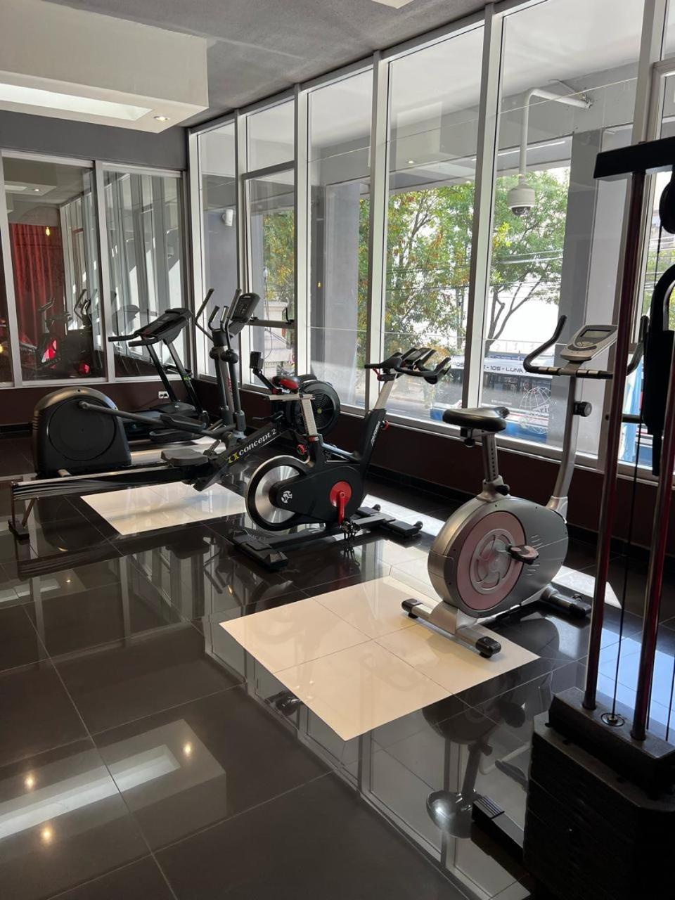 Uno Buenos Aires Suites Extérieur photo
